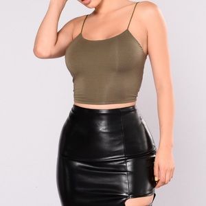 Kiki cropped top